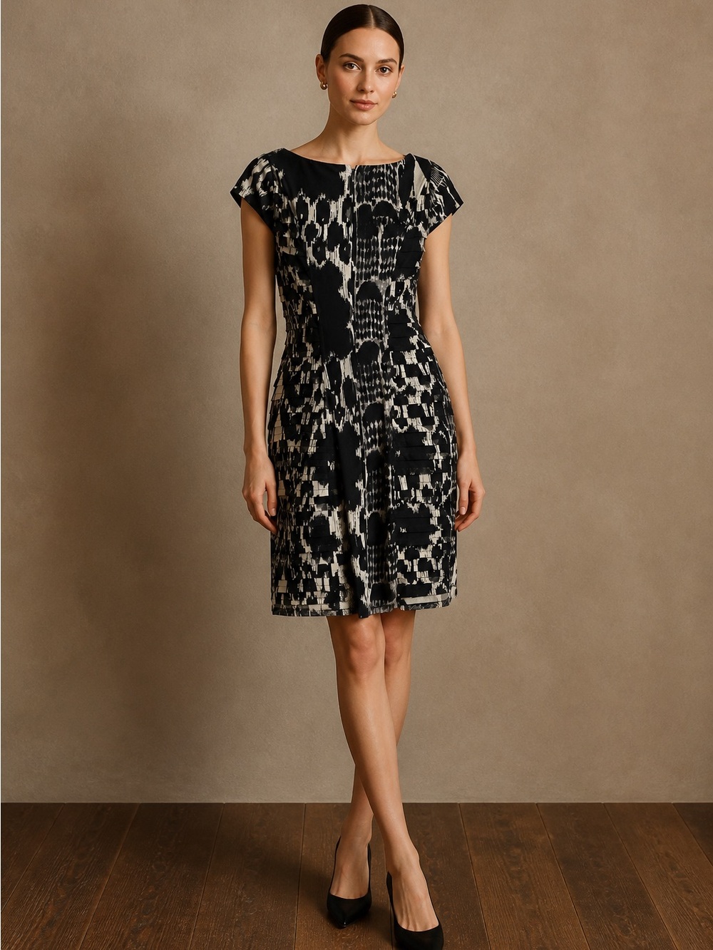 Saks Fifth Avenue Black Label Black and Cream Abstract Cap-Sleeve Sheath Dress